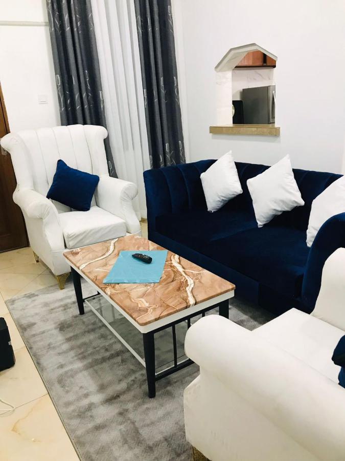 Lux Suites Bamburi Furnished Apartments Kültér fotó