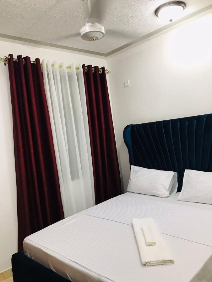Lux Suites Bamburi Furnished Apartments Kültér fotó