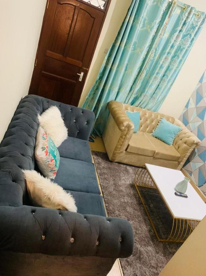 Lux Suites Bamburi Furnished Apartments Kültér fotó