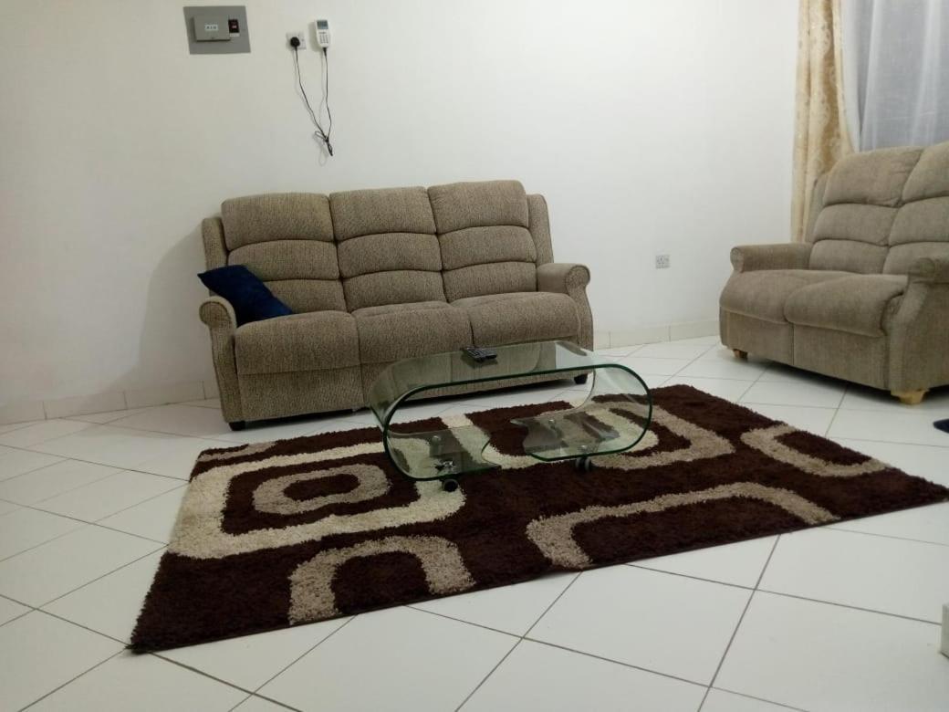 Lux Suites Bamburi Furnished Apartments Kültér fotó
