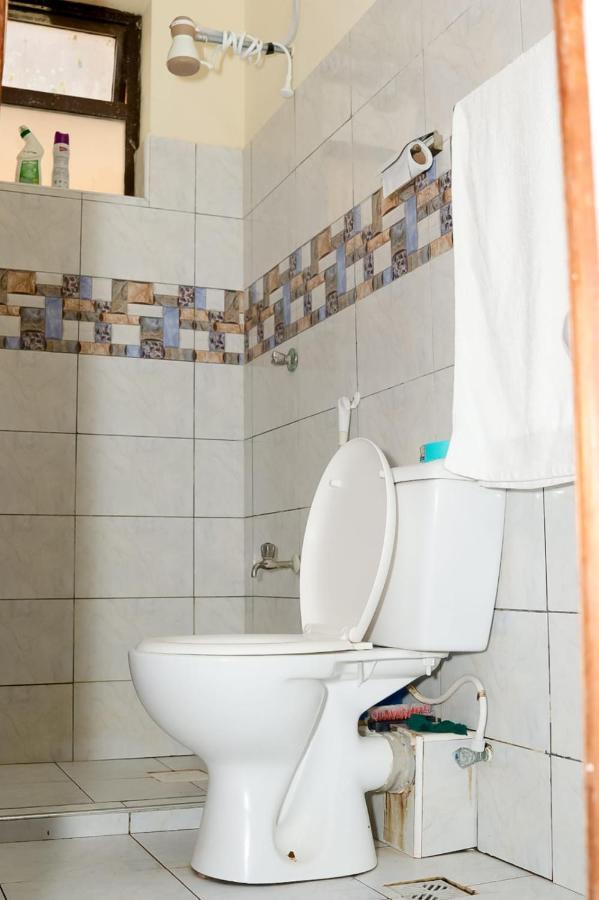 Lux Suites Bamburi Furnished Apartments Kültér fotó