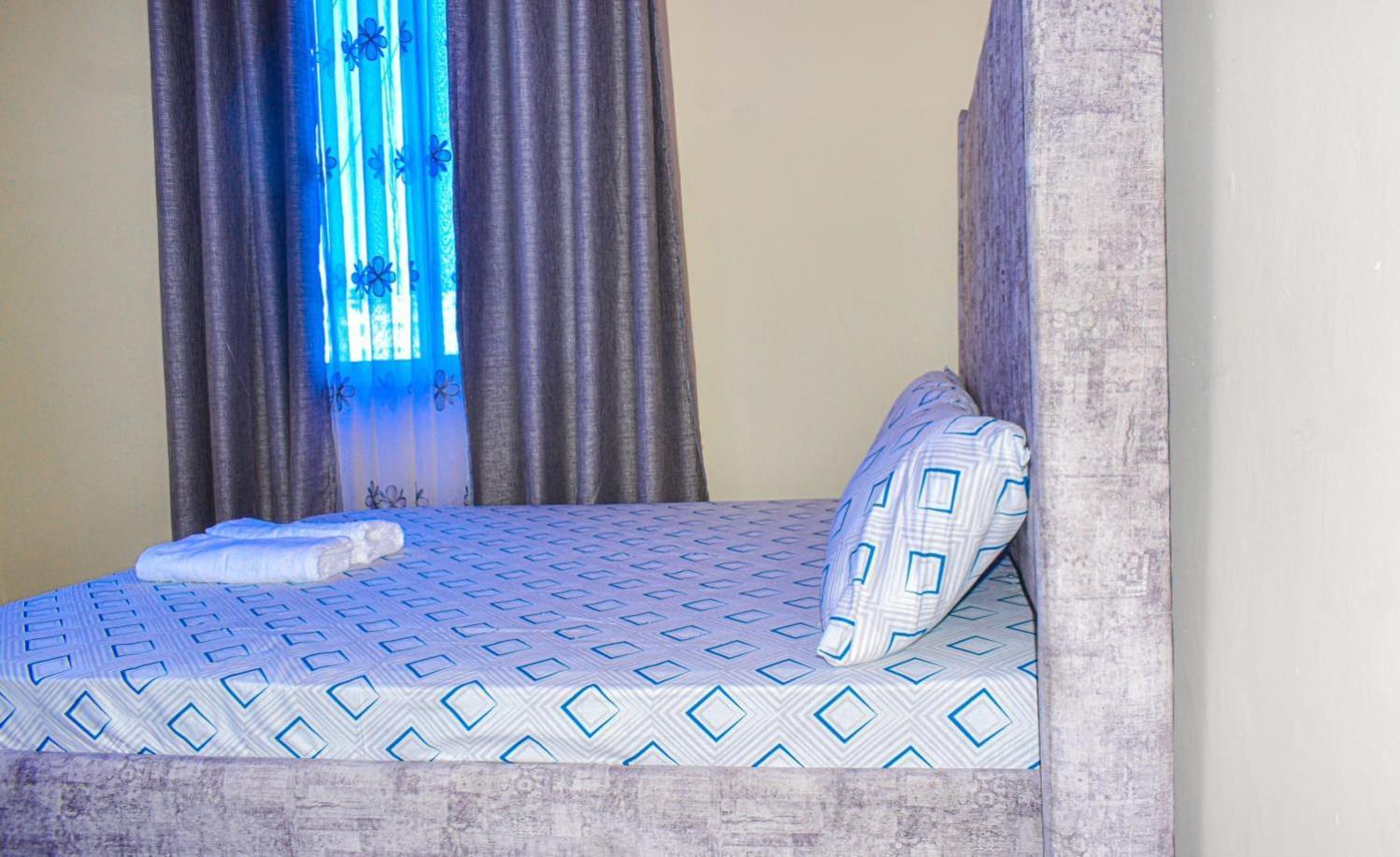 Lux Suites Bamburi Furnished Apartments Kültér fotó